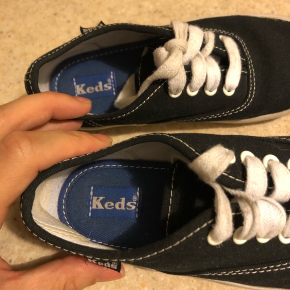 Childrens Keds - Picture 6 of 10